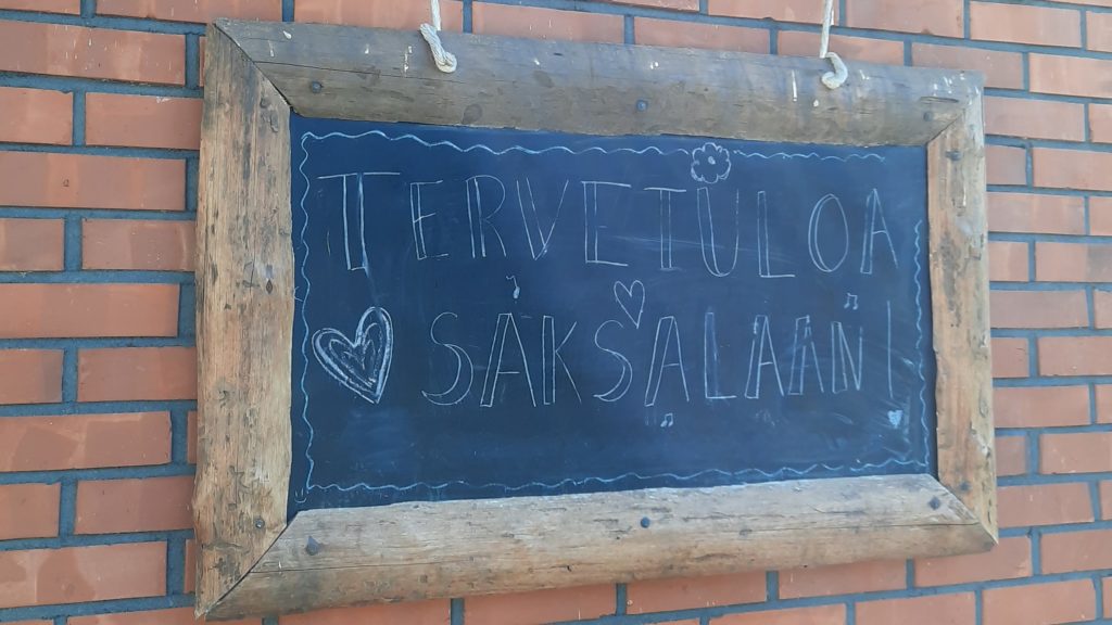 Tervetuloa Saksalaan-kyltti.