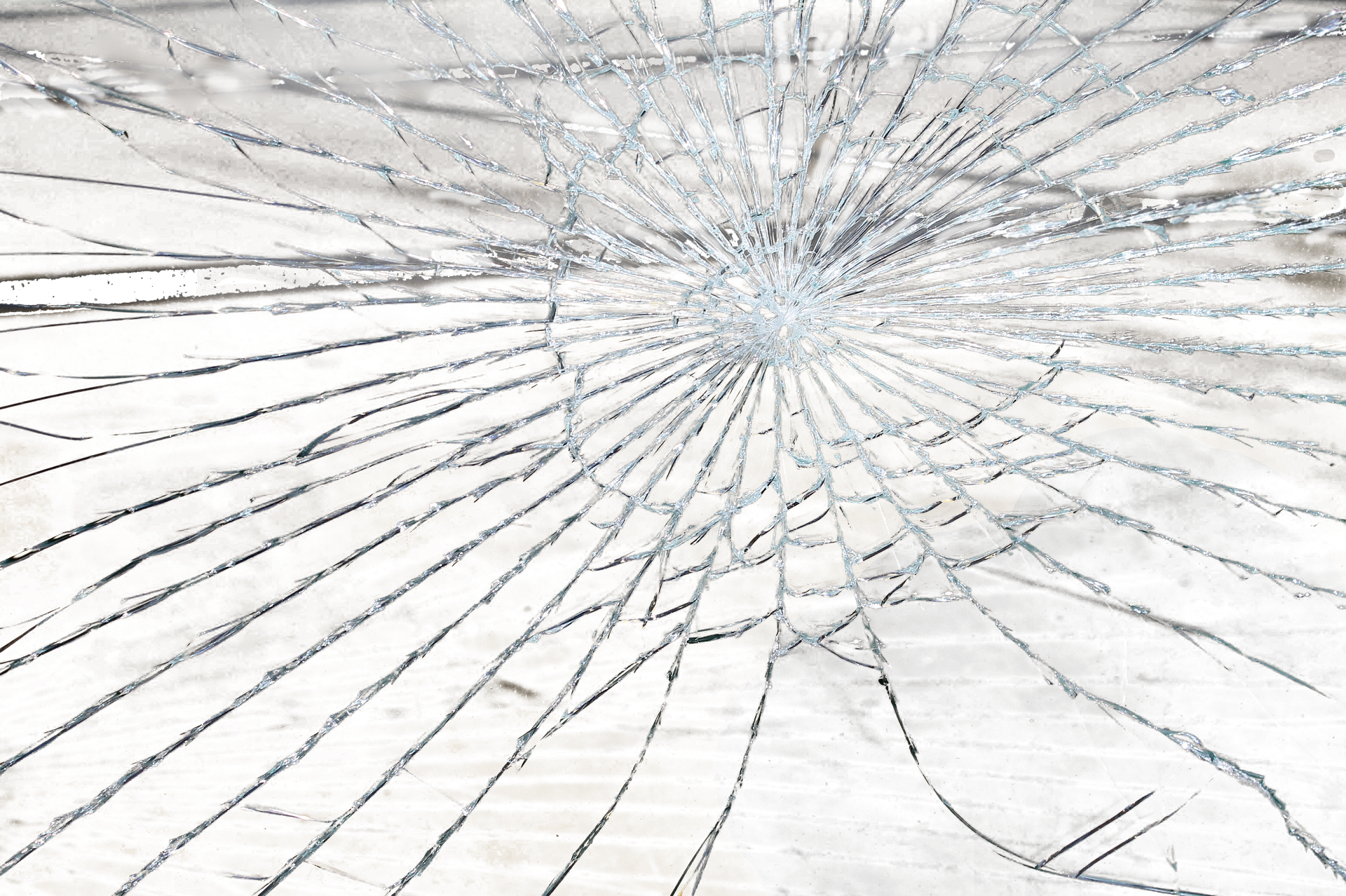 Rikkinäinen tuulilasi