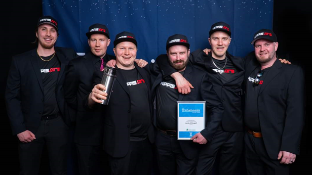 Kuvassa Päijät-Hämeen Vuoden Urheiluseura 2022 LDG ry
