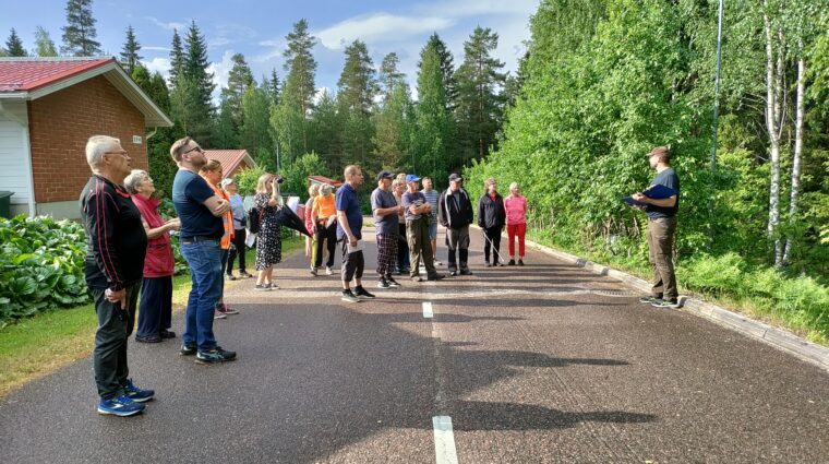 Asukkaat kuulevat metsäsuunnitelmista