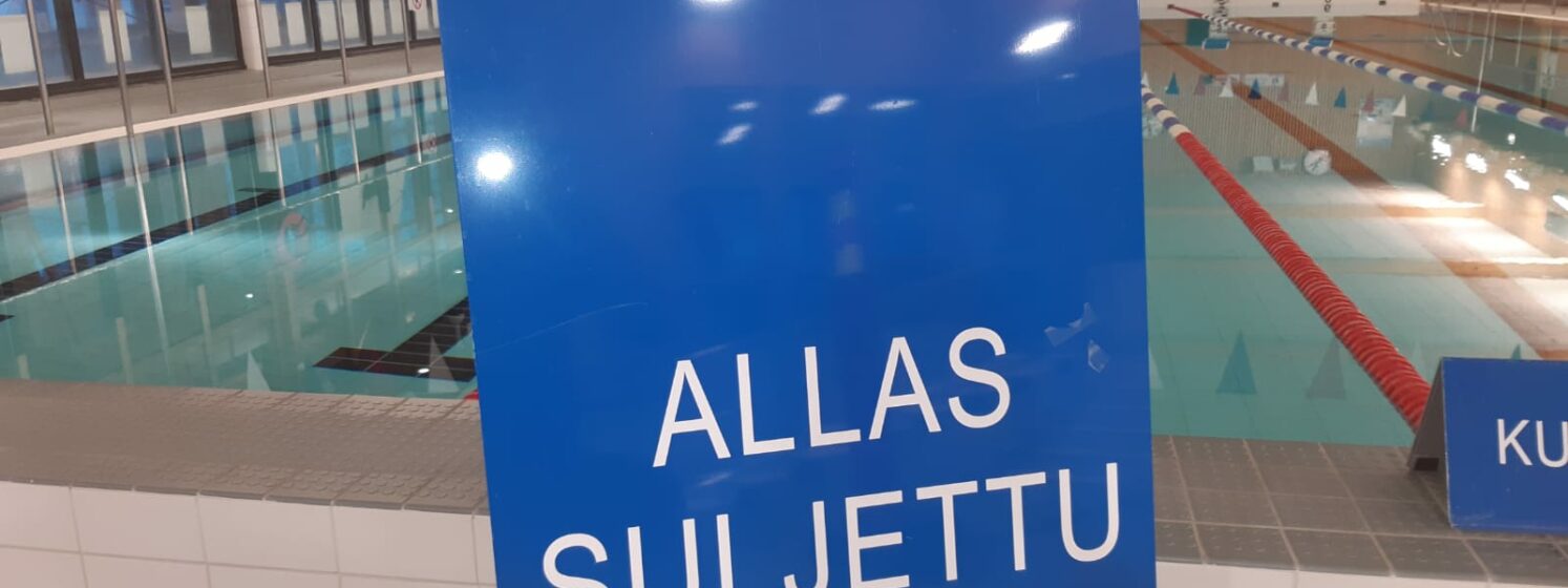 kyltti uimahalli suljettu