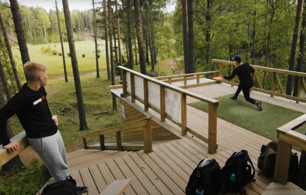 14 väylän heittopaikka