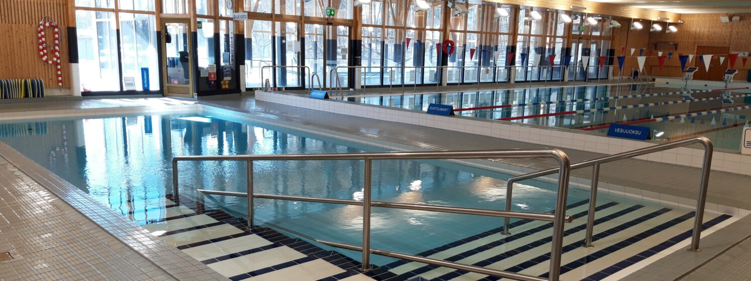 Heinolan uimahallin muksuallas.