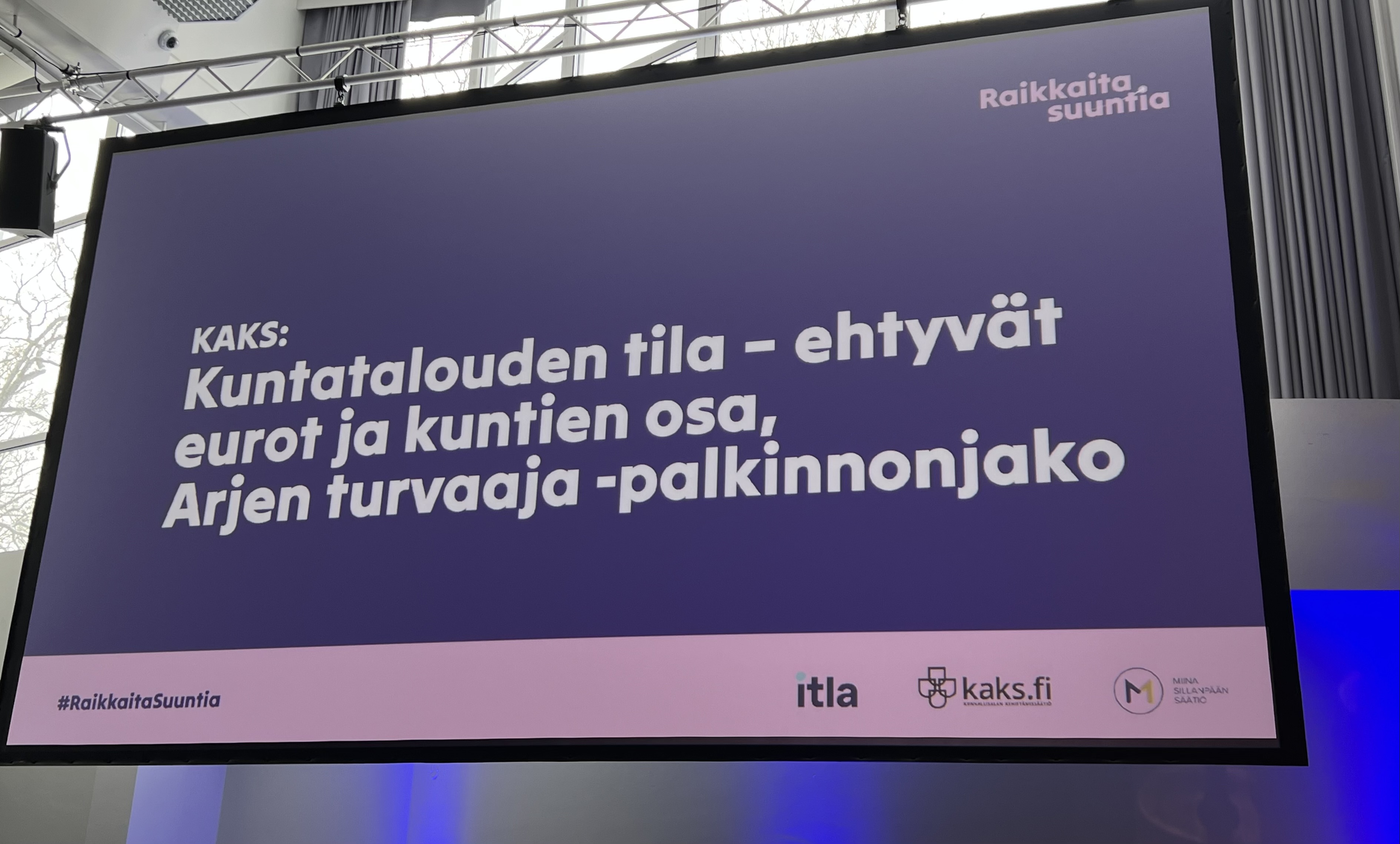 Arjen turvaaja palkinnon jakotilaisuuden johdanto