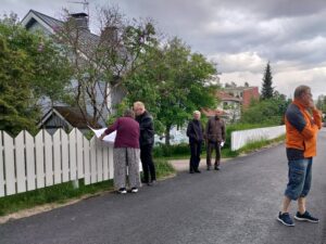 Kävelykierroksella