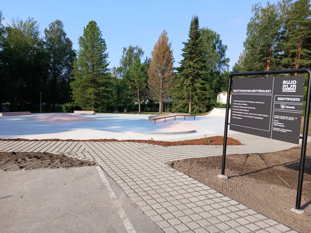 Skeittipuisto.