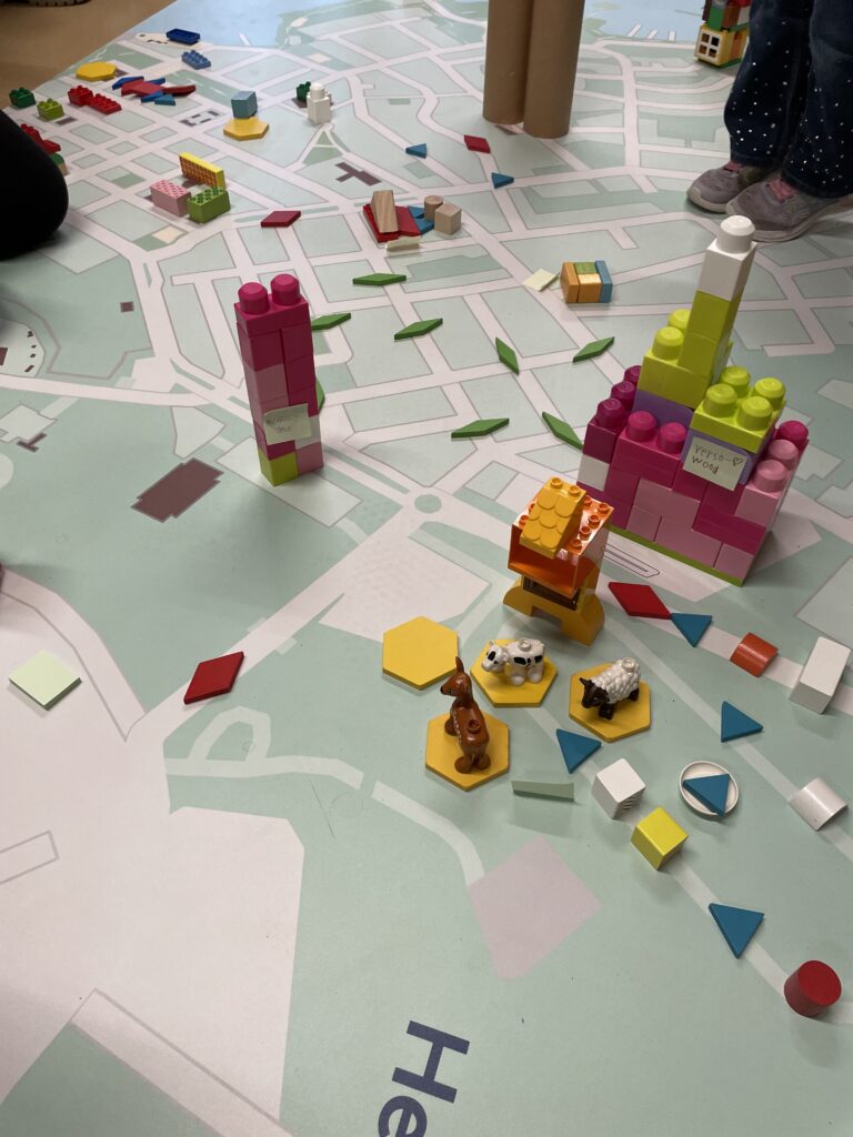 Tulevaisuuden kaupunki lasten silmin.