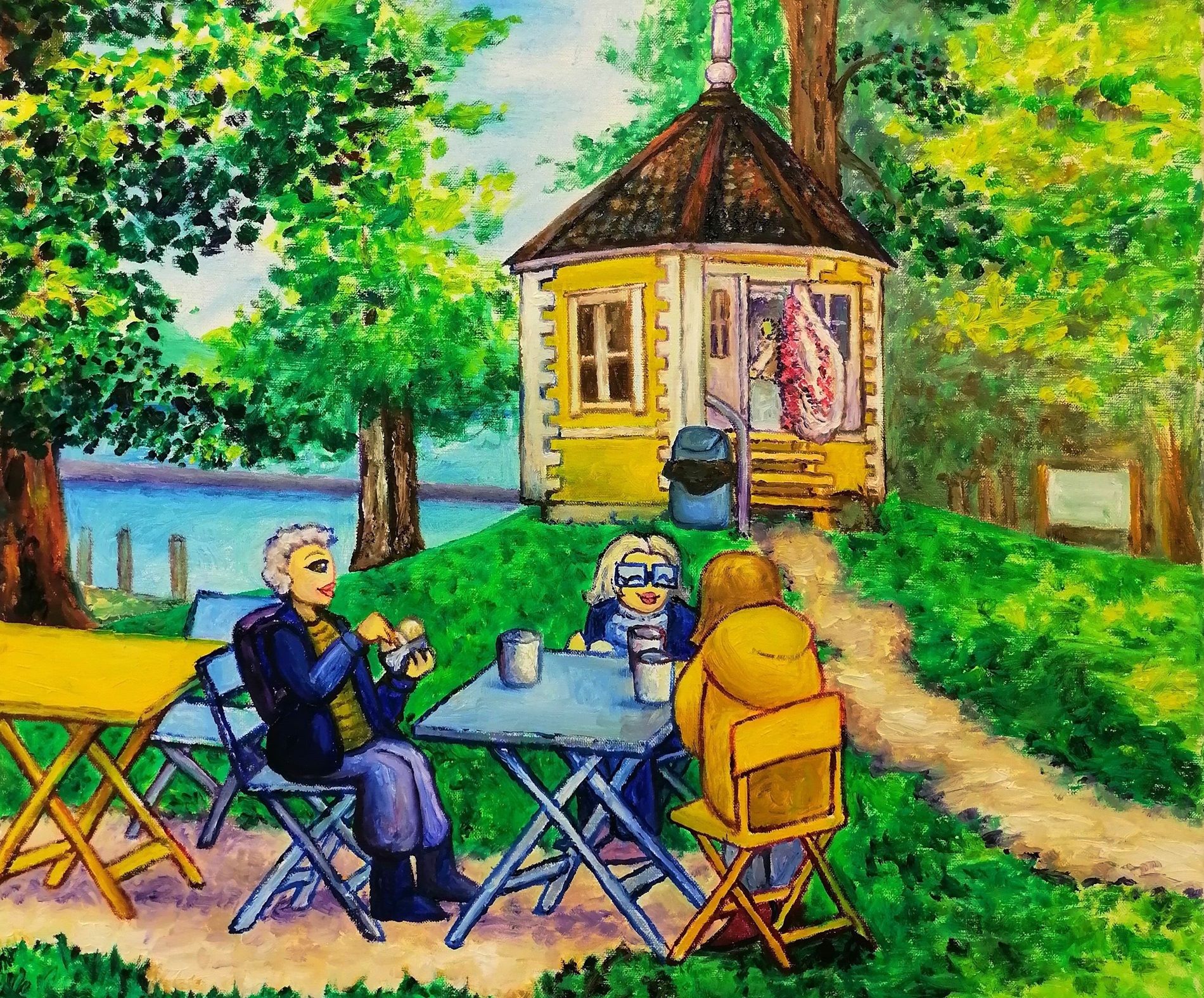 Maalaus kesähetkestä Heinolan Rantapuistossa huvimajan luona. Kolme ihmistä istuu pöydän ääressä jäätelöllä.