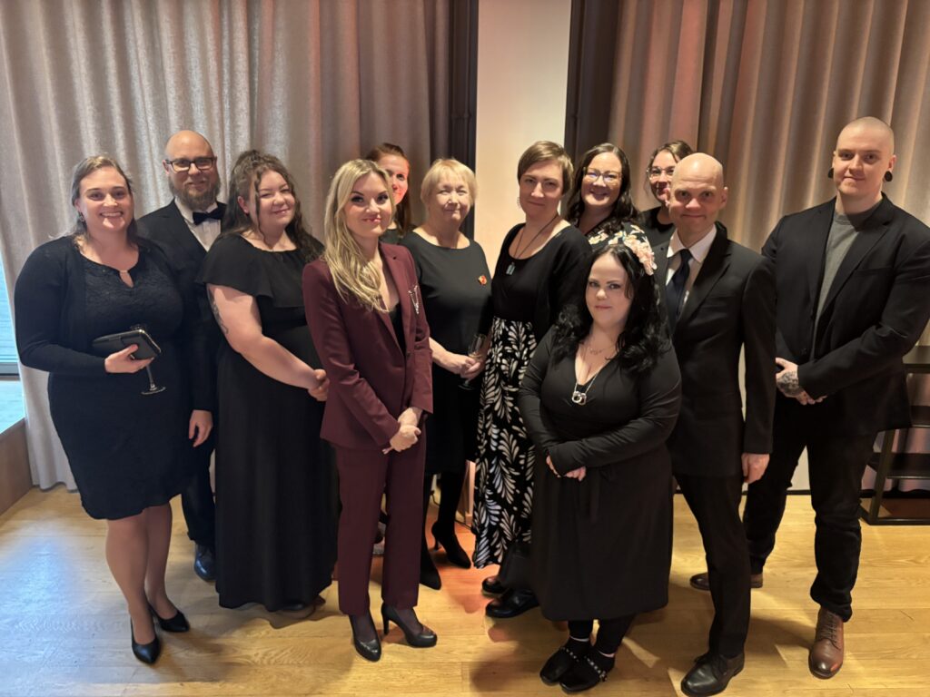 Tekojen torilla palkinnon saaneet Heinolan kaupungin työntekijät.