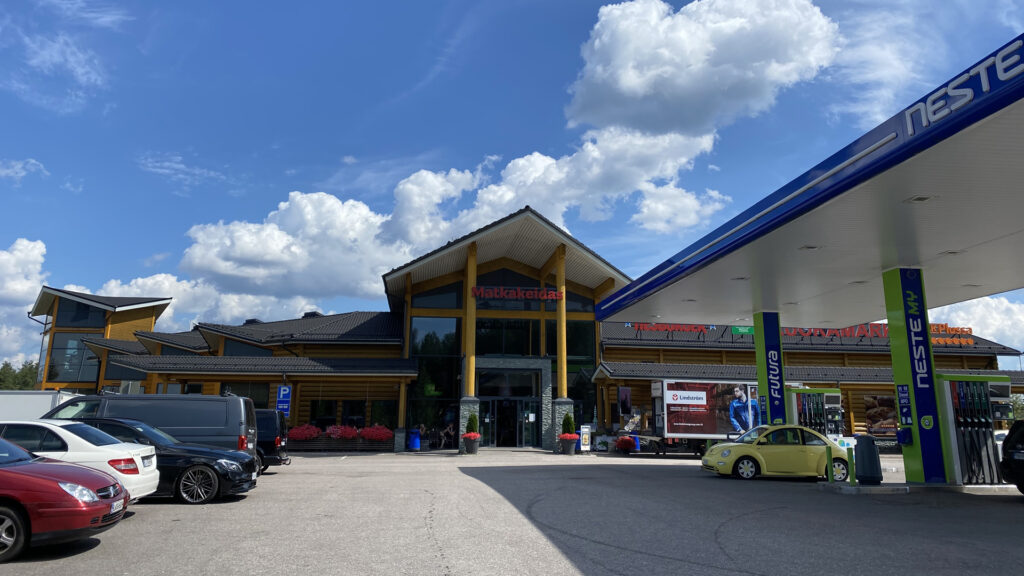 Vierumäen Matkakeitaan kuva ulkopuolelta