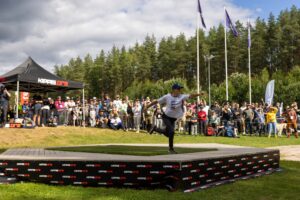 Tunnelmia frisbeegolfin SM kisoista Heinolasta vuodelta 2025