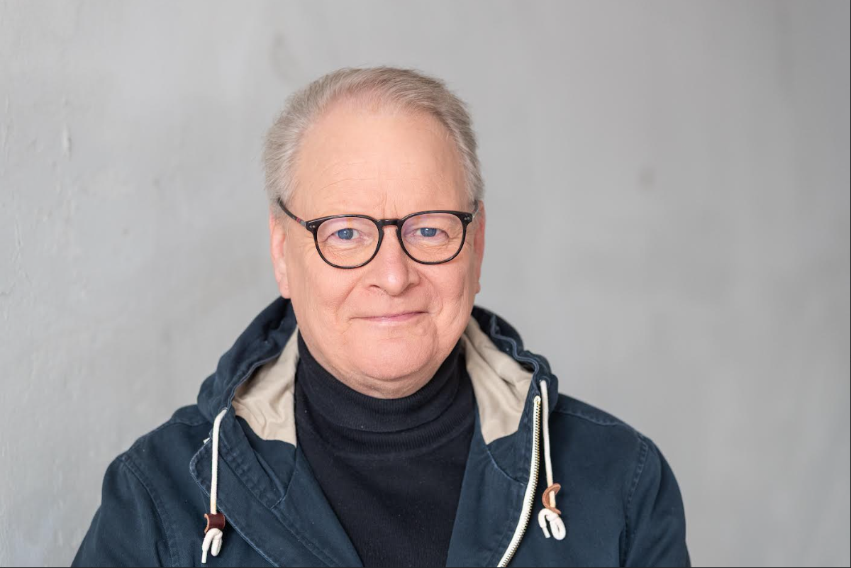 Kirjailija ja entinen rikostutkija Kimmo Nokkonen.